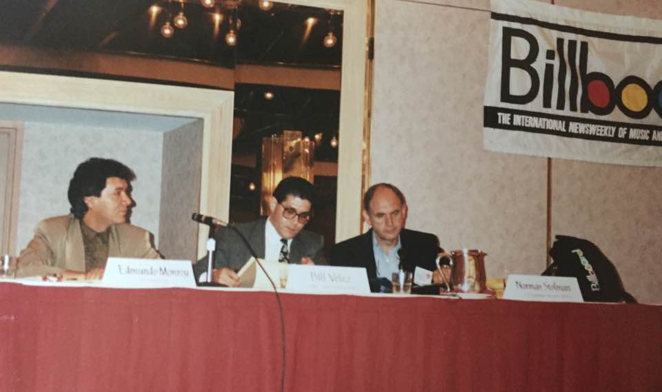 Edmundo Monroy, Bill Velez BMI y Norman Stollman en la Billboard Convention Miami